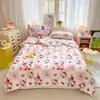 2025 Sanrio kulomi tejido de algodón fibra de soya lavable a máquina individual doble aire acondicionado colcha delgada comercio exterior transfronterizo