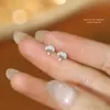 Pendientes de Plata de Ley S999 de Hongo Mini Lindos para Mujer Microincrustados Diseño Simple de Nicho Pendientes sin Perforación