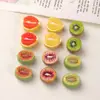 Accesorios de Resina para Manualidades de Dibujos Animados Mini Pomelo Kiwi Melón Cantalupo Pasador Hebilla de Zapato Llavero Colgante Accesorios