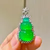 Pingente de Ágata Calcedônia Verde Imperial Translúcido Gelo Luminoso Estilo Chinês Vintage Banhado a Ouro Prata 925 de Alta Qualidade