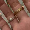 Anillo Minimalista Versátil de Nicho Cepillado Liso con Diamantes Brillantes, Anillo de Lujo Ligero, Envío Directo de Una Pieza, Popular Retro de Gama Alta de Xiaohongshu