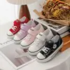 Tênis de Lona Redondo High-Low para Crianças 2026 Novo Modelo de Verão Meninos e Meninas Esportivo Casual Estudante Tênis com Solado Macio