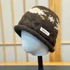 Gorro de Tricô Retrô Feminino Outono Inverno Circunferência da Cabeça Grande Faz o Rosto Parecer Menor Chapéu Slouchy Versátil Proteção para Orelhas Cobertura Quente para a Cabeça Tendência