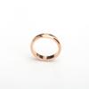 Anillo de acero inoxidable para pareja, joya popular japonesa y coreana transfronteriza, regalo de San Valentín, anillo de acero de titanio brillante de 4 mm con arco.