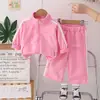Nuevo Conjunto Deportivo Feliz de Primavera y Otoño con Cuello Alto y Mangas Largas Sudadera Pantalones de Algodón para Niños Conjunto de Dos Piezas Fabricante de Origen Venta al por Mayor