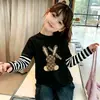 Camiseta Manga Longa Respirável 100% Algodão para Meninas Infantil Nova Estilosa Primavera/Outono 2026 Roupa de Outono para Meninas Camada Base