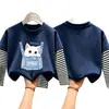 Linda camiseta básica de manga larga para niñas, colección primavera/otoño 2026, camiseta elegante de cuello redondo, algodón puro, aspecto en capas, para niños de talla mediana y grande
