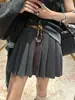 [Luz e Sombra Antigas] Saia Curta Inverno 2025 Novo Estilo Preppy Cintura Alta Saia Plissada Cinza Escuro para Mulheres