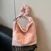 Bolso de Felpa Transfronterizo para Axila 2026 Nuevo de Moda Tendencia Bolso Pequeño Bolso de Mano para Mujer Bolso de Hombro Bolso Cruzado de Gran Capacidad