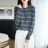 Cardigan Tricot Fino de Lã Novo Outono/Inverno 2026 para Mulheres, Casaco Solto com Gola Redonda e Listras Contrastantes