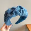 Diadema de lunares de alta gama coreana para mujer, diadema antideslizante de otoño e invierno, pinza para el pelo elegante para lavarse la cara, accesorio para el pelo versátil, venta al por mayor