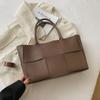 Bolsos Bolso Tote de Gran Capacidad para Mujer 2025 Verano Nuevo Bolso de Hombro de Moda para Mujer para Desplazamiento Bolso de Mano de Aspecto Sofisticado