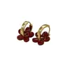 Elegantes Pendientes de Flor Esmaltada Roja Ankora para Mujer, Diseño de Nicho con un Toque de Alta Gama, Pendientes de Botón y Accesorios para Orejas de Moda