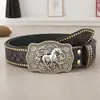 Cinturón de Vaquero Occidental Moderno Retro Juvenil Punk con Relieve para Hombre Tachonado de Cuero Venta al por Mayor en Stock