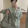 Suéter macio com borda enrolada em estoque para venda transfronteiriça para mulheres, novo estilo outono/inverno 2026, malha solta e casual para mulheres