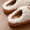 Nuevas pantuflas de algodón 2026, unisex, para uso interior en invierno, cálidas, engrosadas y antideslizantes, adecuadas para usar en casa y uso posparto, estilo invernal para mujer