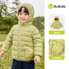 Celebrando el Día Nacional 1 Pieza 10% de descuento Colección de Chaquetas Ligeras de Plumas Chaqueta Corta de Plumas de Invierno para Niños Dudu