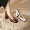 Sentido del Diseño Francés Hebilla de Metal Zapatos de una Sola Capa Retro Otoño Sentido de Alta Gama Zapatos Blancos para Mujer Tacones Cuadrados Elegantes Tacón Grueso