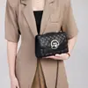 Bolso de Mujer de Piel Genuina, Bolso de Cadena Acolchado, Lujo Ligero, Moda de Gama Alta, Bolso Cuadrado Pequeño Cruzado, Nuevo Estilo de Moda 2024