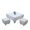 Juego de Mesa y Sillas de Plástico LED de Colores, Combinación de Mesa Cuadrada Blanca y Sillas Cuadradas, Muebles Creativos Impermeables para Exteriores