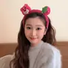 Nuevo Lindo Oso Fresa Muñeco Felpa Aro para el Cabello Aro para Lavarse la Cara de Mujer Banda para el Cabello Niños Pelo Presionado Antideslizante Recogido de Cabello Tocado