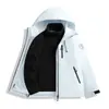 Casa de pájaros Chaqueta exterior de estilo similar para mujer Otoño Invierno Tres en uno A prueba de viento Impermeable Cálida Conjunto de dos piezas Ropa de Montañismo Ropa de abrigo para hombre