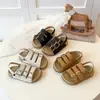 Sapatos de Verão Infantis Coreanos, Sandálias de Madeira Retrô para Crianças, Sapatos Casuais de Praia para Meninos e Meninas, Sola Macia Respirável, Sapatos Modernos Antiderrapantes