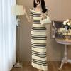 Vestido de Tricô Listrado de Manga Curta Estilo Francês da Moda 2026, Elegante Vestido Longo de Verão Feminino Slim-Fit com Decote U Acima do Joelho