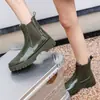 Botas de Lluvia Chelsea para Mujer 2026 Impermeables Antideslizantes Zapatos de Agua Engrosadas Resistentes al Desgaste Botas de Lluvia de Media Pantorrilla Botas de Moda Tendencia