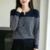Suéter de punto a rayas vintage estilo francés para mujer, nuevo modelo 2026, jersey de cuello semiabierto, capa base de manga larga, top rejuvenecedor