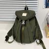 Mochila con cordón versátil de moda para mujer 2025 Nuevo nicho Casual Ins Bolso sencillo para ir al trabajo Bolso pequeño ligero