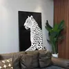 Pintura decorativa minimalista en blanco y negro de leopardo para sala de estar, sofá, pasillo, corredor y pasillo, arte con una estética de alta gama