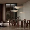 Araña de comedor estilo wabi-sabi con hoja de loto, araña de hoja para escalera de doble altura, araña de tela de diseñador de arte vintage, hierro