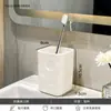 Conjunto de porta-escovas de dentes e copos de alta qualidade e estiloso para casais, incluindo uma escova de dentes e um copo para uso doméstico