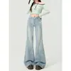Calça jeans azul claro boca de sino para mulheres, novo estilo outono, plus size, adequada para tipos de corpo em formato de pera, não justa, calça pantalona boca de sino