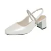 Sandálias Exquisitas de Salto Alto com Strass para Mulheres Verão 2026 Sapatos Mary Jane Baixos Leves Confortáveis Não Cansativos Sandálias de Salto Grosso