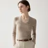 Suéter de cachemira suave y pegajoso para mujer, cuello en U grande, corte ajustado, favorecedor de la figura, capa base, prenda interior ceñida, tejido, elegante, suéter versátil