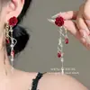 Pendientes de Borla Rosa de Lujo Ligero Estilo Palacio, Diseño de Borla Larga, Temperamento Versátil y Único, Pendientes para Mujer