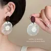 Brincos de Metal Únicos de Alta Qualidade com Design de Borla Longa, Coloridos e Atmosféricos, Estilo de Luxo Leve, Brincos Femininos