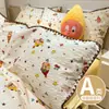 Juego de cama de cuatro piezas Clase A hecho de algodón puro tipo puff, sábana y funda de edredón estilo ins frescas y delicadas con borde de concha, juego de tres piezas para dormitorios de estudiantes