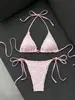 Bikini Nuevo de Encaje Rosa 2027 para Mujer Triángulo con Cuello Halter de Atar Conjunto de Traje de Baño Sexy para Vacaciones en la Playa