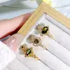 Anel Aberto Camadas de Zircônia Verde Vintage Exquisito Nicho Luxo Leve Toque de Alto Padrão