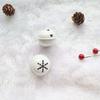 Galvanizado flocado Campana Decoración navideña accesorios DIY Fabricación de guirnaldas Colgante de hierro Copo de nieve flocado Campana