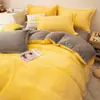 Conjunto de quatro peças de leite veludo espesso de inverno, conjunto de três peças de flanela, lençol e capa de edredom, antiestático para dormir nu, impressão e tingimento reativos