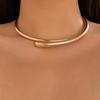 Qiaojin Europeo y Americano Elegante Geométrico Metal Brillante Apertura de Resorte Brazalete Collar Femenino Punk Simple Collar Gargantilla