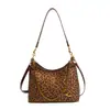 Bolso de hombro de moda con estampado de leopardo, nueva colección otoño/invierno 2026, elegante bolso para mujer, bolso tote moderno y minimalista, bolso cruzado