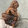 Adornos de León de Madera de Azufaifo Golpeada por Rayos Naturales, un Par de Adornos de León de Pekín, Manualidades para Decoración de Hogar y Oficina, Regalos