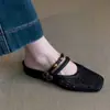 Sandalias de verano para mujer, transpirables, de nicho, tejidas con hebilla, punta cuadrada nueva, suela blanda, cómodas, tipo slip-on, 2026