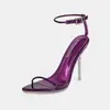 Nuevas sandalias de tacón alto con correa ultradelgada de comercio exterior transfronterizo europeo y americano, zapatos de moda para mujer simples y sexys de tacón de aguja con punta abierta