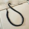 Cadena de cuello de lujo, sencilla y ligera con incrustaciones de diamantes, elegante, combinable con todo, para chicas dulces y geniales, estilo nuevo de 2024, cadena de clavícula de moda y personalidad.